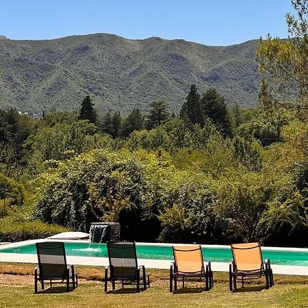 La Jacinta Posada Suites 산타로사데칼라무치타 외부 사진